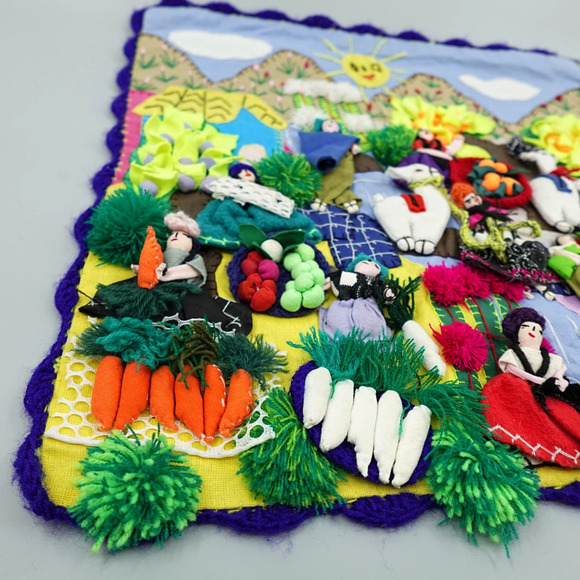 Vintage Peruvian Arpillera Wall Art 3D Textile Tapestry Handmade Pueblo Village - Picture 3 of 13